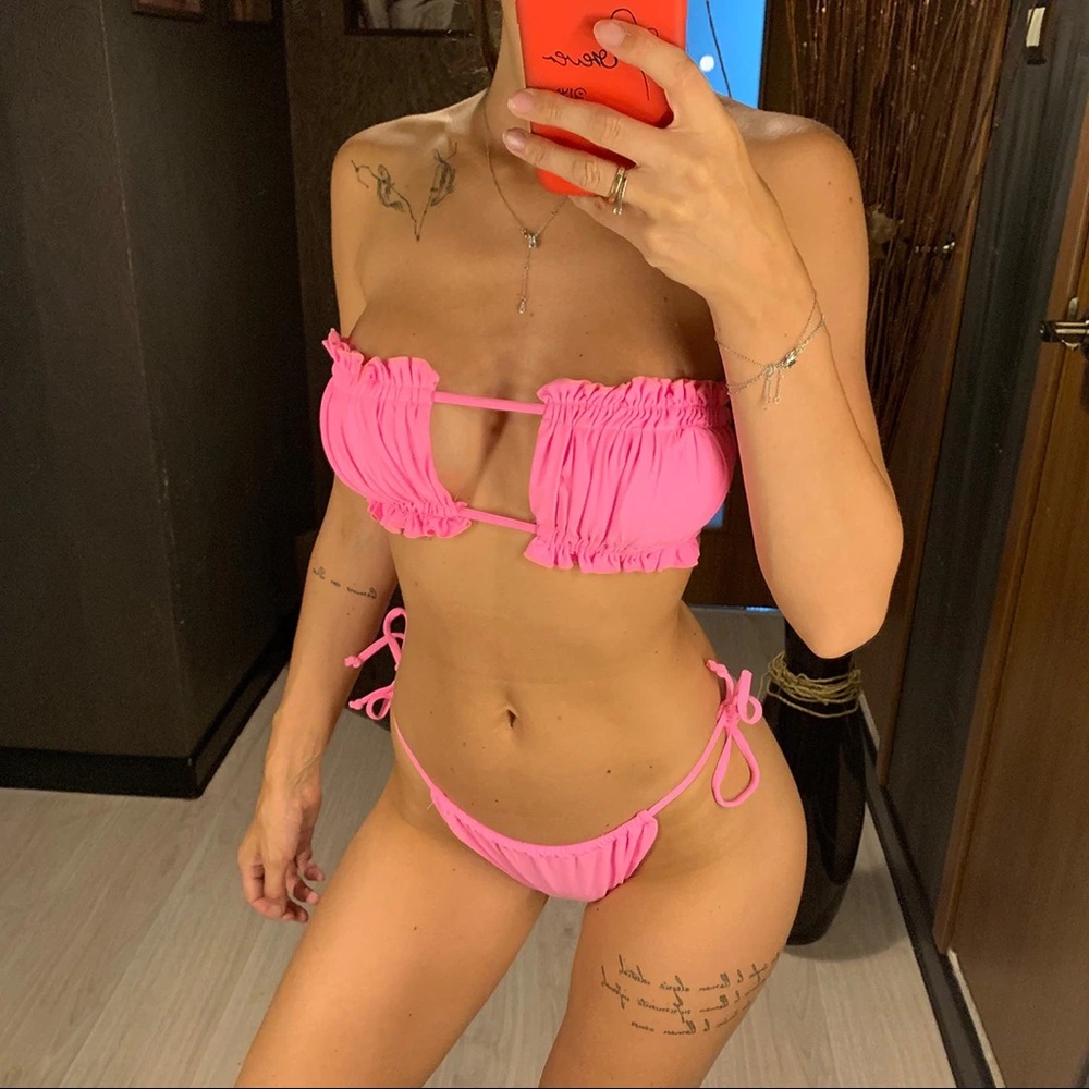 ‘Hello Beautiful’ Two Piece Pink Bandeau Set